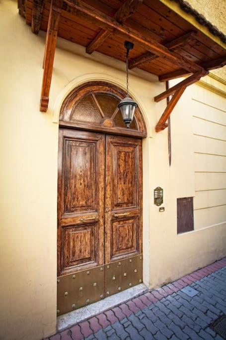 Laura'S Brother - Close To St. John'S Basilica Ρώμη Εξωτερικό φωτογραφία